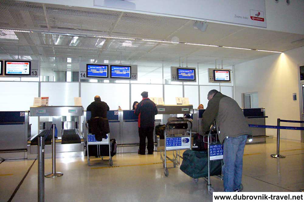 Short Queue at Check in @ Dubrovnik Airport