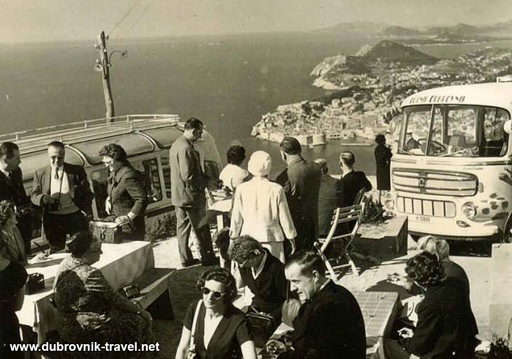Visitors to Dubrovnik in 1950s - views over the old town