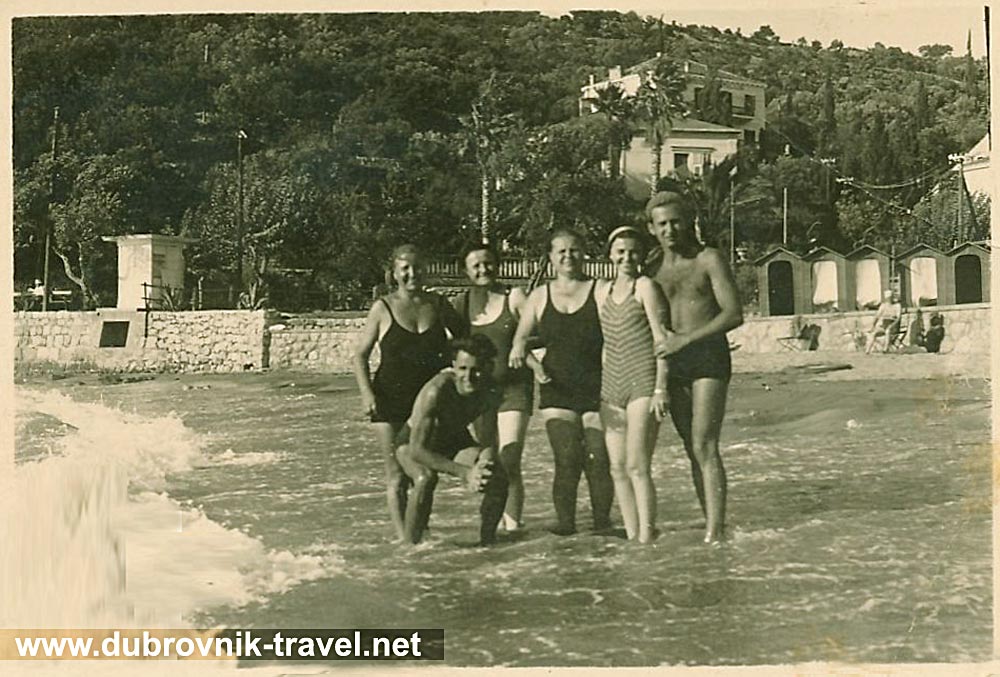 Beach Uvala Lapad in 1935