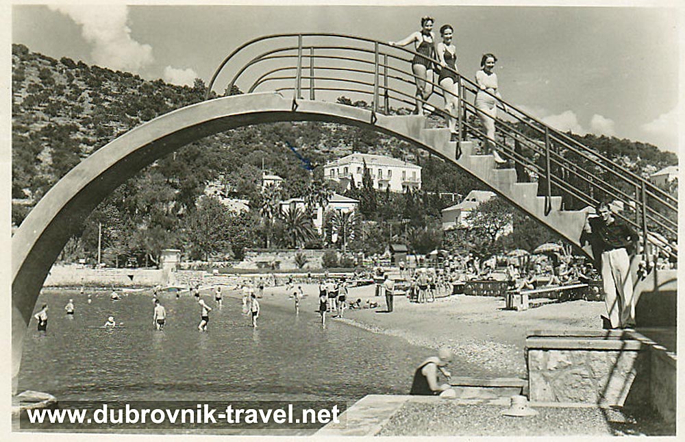 Beach Uvala Lapad in 1956